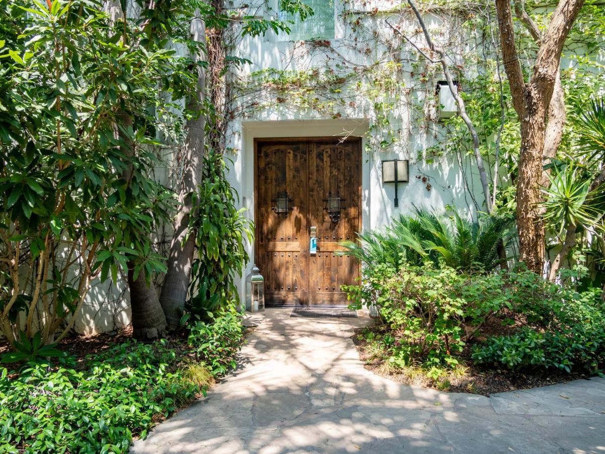 Sunset Marquis Hotel Los Angeles Exterior photo